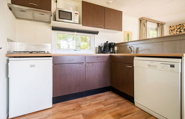 Cheerful Mobile Home Near Park De Veluwe - Foto 7