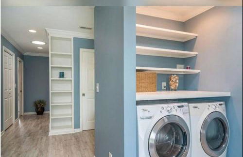 Donovan's Out of the Blue - Foto 40