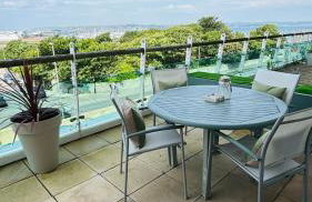 Quayside Apartment - Large and Spacious Duplex - Photo 1