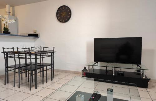 Appartement climatisé avec vue sur la cité - Foto 10