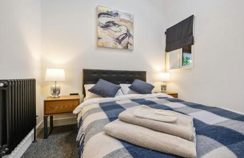 Elevated Escape - Hot tub, sauna, rooftop terrace - Foto 25