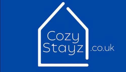 Beautiful 5 Bedroom Home in the City Centre with gated parking - Foto 4