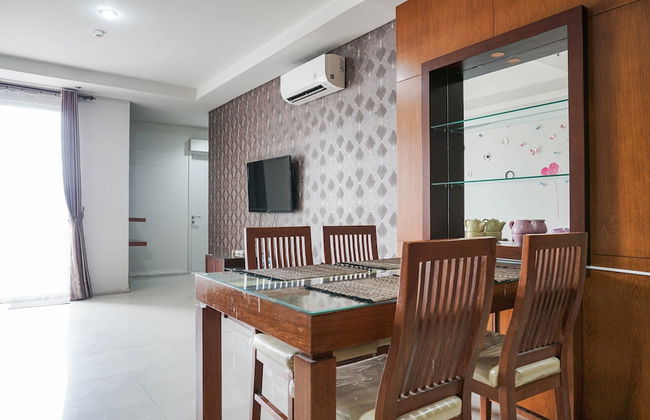 Elegant 2BR Apartment with Working Room The Lavande Residences - Foto 12