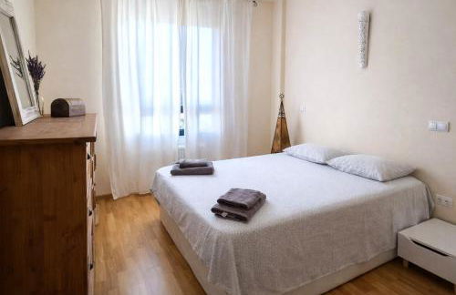 Apto con Garaje Admite Mascotas - Foto 4