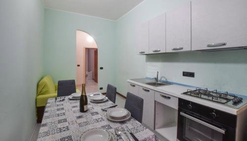 Beautiful Apartment In Palmi With Wifi - Foto 3