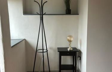 2 Cruck Cottage, Cowbridge - Photo 24