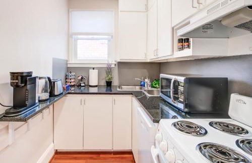 HEART of OLD TOWN Historic 2 BR Walk to KING ST - Foto 5