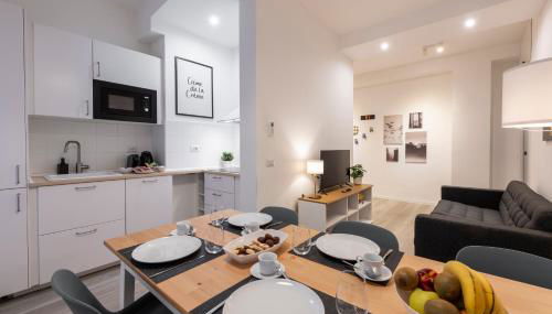 Caracciolo, 28 - Ampio per 5, posizione perfetta - Foto 3