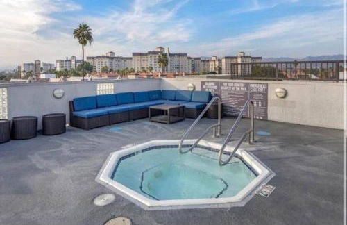 Travel Haven at Miracle Mile- 110 - Foto 12