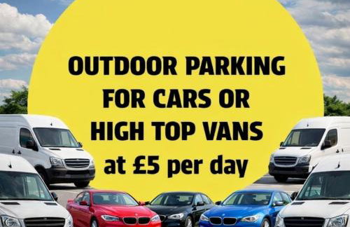 "Snooze Central" - City Centre Apartments above Victoria Centre Shopping Centre with full Kitchen in Milton Street - up to 4 Beds - most Central Location next to the Hilton Hotel - Parking for Cars or Vans from Five Pounds a day - Sunday 1pm Check-Out - Foto 5