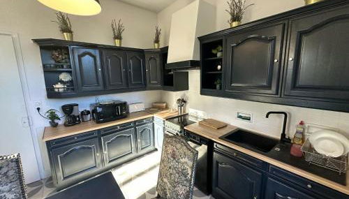 Maison spacieuse à Saint-Floret, avec piscine pour deux. - Foto 2