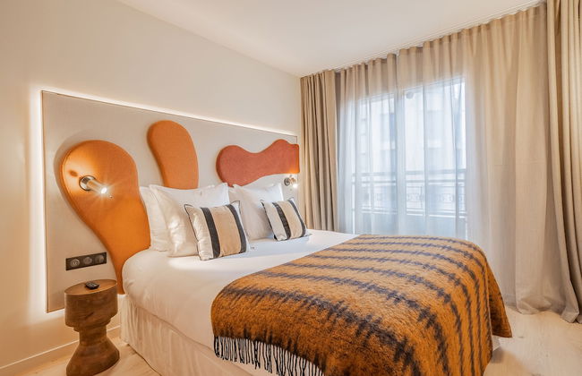 Yuna Porte Maillot - ApartHotel - Photo 42