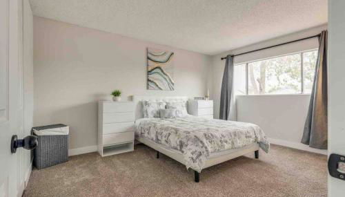 Cozy home! 16 Min away from strip and fremont - Foto 3