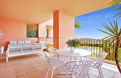 Estrella de Mar zeezicht en uitkijk op Gibraltar 40m2 terras incl zwembad Las Garzas Manilva - Photo 31