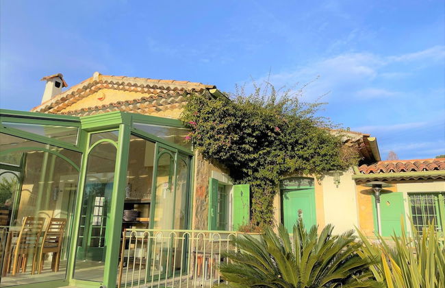 Charming Holiday Home in Mougins With Pool - Foto 1