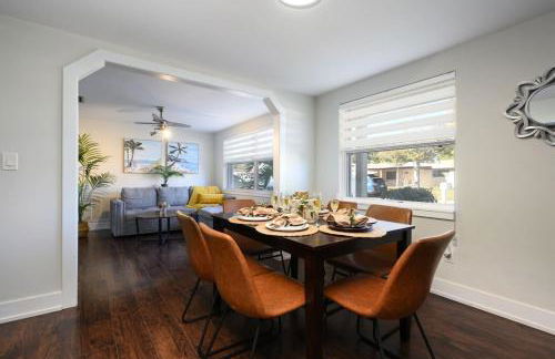 Luxe Family Friendly Retreat w Heated Pool Oasis - Foto 26