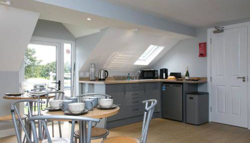 Modern en-suite room in country PubRestaurant 4 with communal kitchen - Pass the Keys - Foto 3, Other