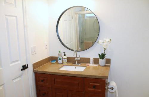 Downtown San Jose Priv Entry Priv Bath SJSU and AC - Foto 10