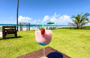 Apartamento amplo de frente para o mar em Resort - Foto 32