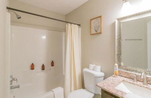 Minutes to Benning Two-Story Oasis Benning Bliss - Foto 13