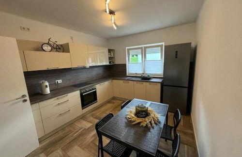 Komplettes Haus Modern 2024 eröffnet - Foto 5