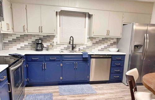 Decatur Chic Family Home with Pool Table - Photo 3