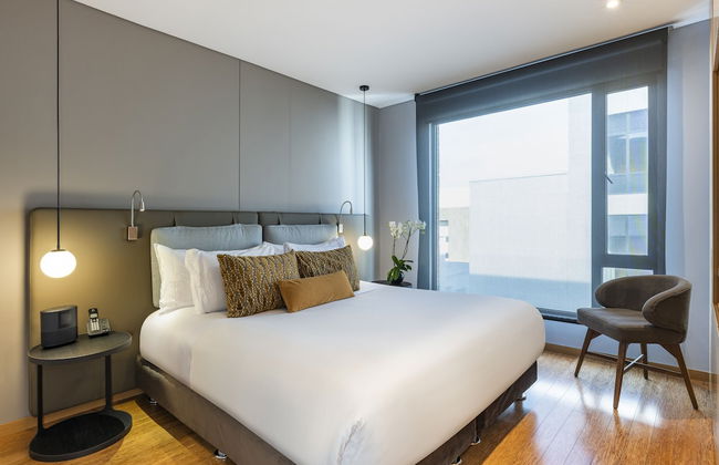 93 Luxury Suites & Residences - Photo 25