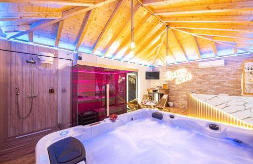 Villa Popovi a Dvori - Six Bedroom Villa with Pool - Foto 13