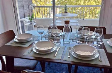 Elegant and comfortable 3 room, beach & transport within walking distance - Photo 24