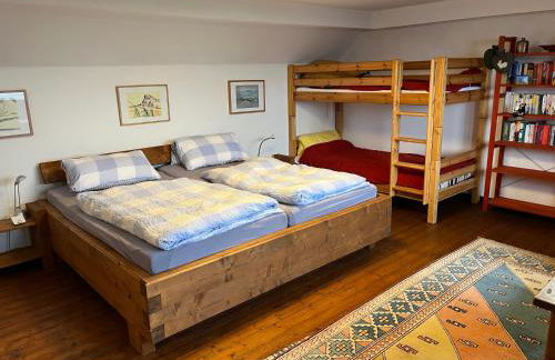 Eifel Landhaus Panoramablick unter der Burg Olbrück mit Sauna Hottub großer Terrasse und Garten Ideal für Familien - Foto 8