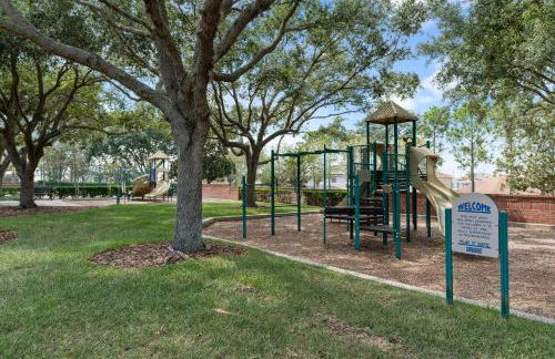 Cozy 4 Bedrooms Next to DisneyPrivate Pool - Foto 46