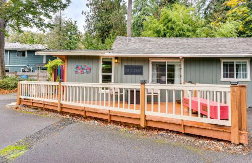 Hot Tub and Fire Pit Access! Peaceful Renton Retreat - Foto 18
