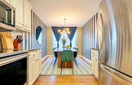 Theater and game rooms 5 bedrooms 2 king size beds TikTok and social media wall - Foto 64