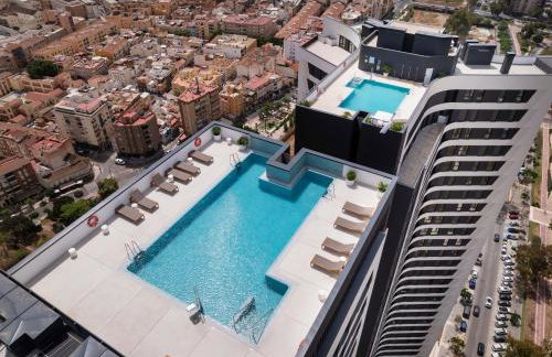 Luxury 3 bed apartment 26 Floor in Malaga - Photo 7