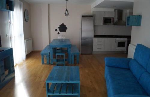 Apartamento Turístico “El Yugo” - Foto 1