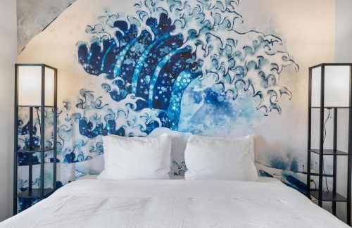 Modern Austin 2BR 2B Unit with Pool, Parking & WiFi - Photo 2