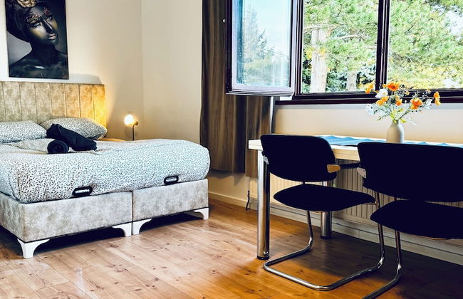 Cozy House Terrace &Garden Sleeps 34 - Foto 4