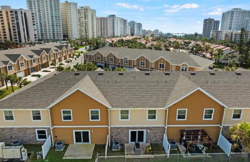 7 beds Nerf Wall Arcade 4 min Walk 2 Beach! - Foto 54