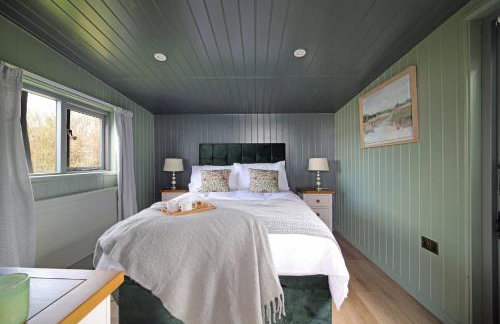 Luxurious Shepherds Huts Outdoor Baths Sea Views - Foto 3