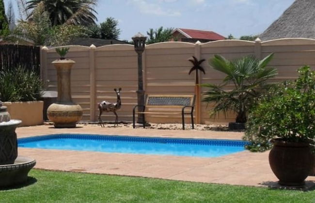 Casa Villa Guest House Carletonville - Suite 6 - Foto 4