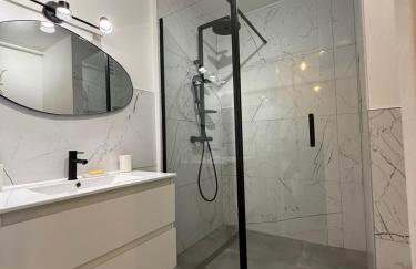 Appartement T2 rénové avec balcon et parking - Foto 3