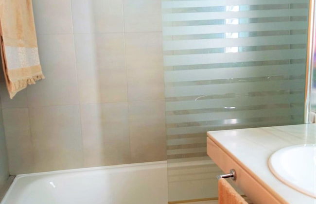 Sunny Garden Apartment - Foto 15