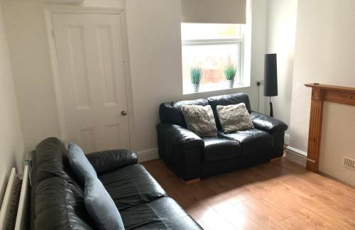 Ormskirk lets - Photo 4