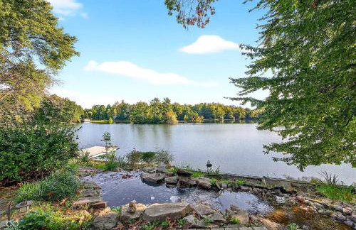 Lakefront Group Stay, Sleeps 19, Indoor Pool, Hot Tub, Arcades - Foto 5