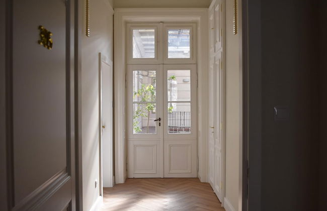 Harmonia Palace - Luxury Apartments - Foto 2