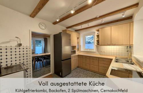 Das Waldhäuschen - bis 10 Personen, 4 Schlafzimmer, 2 Bäder, Tischkicker, kostenlose Parkplätze, WLAN, Smart-TVs - Foto 25