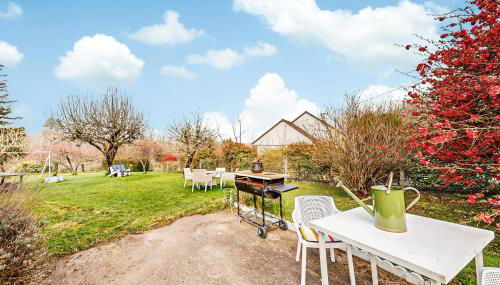 1 Bedroom Amazing Apartment In Treignac - Foto 2