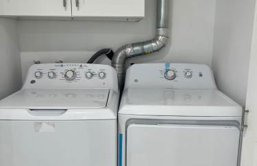 Brand New Home, Great Location, Monthly Discounts - Foto 23