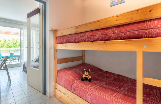 1 bedroom Apartment in La Grande-Motte with swimming pool and garden - Photo 18