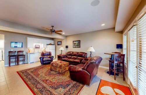 Boat Dock Lake-View Retreat 5 Mi to Dtwn Clemson - Foto 14